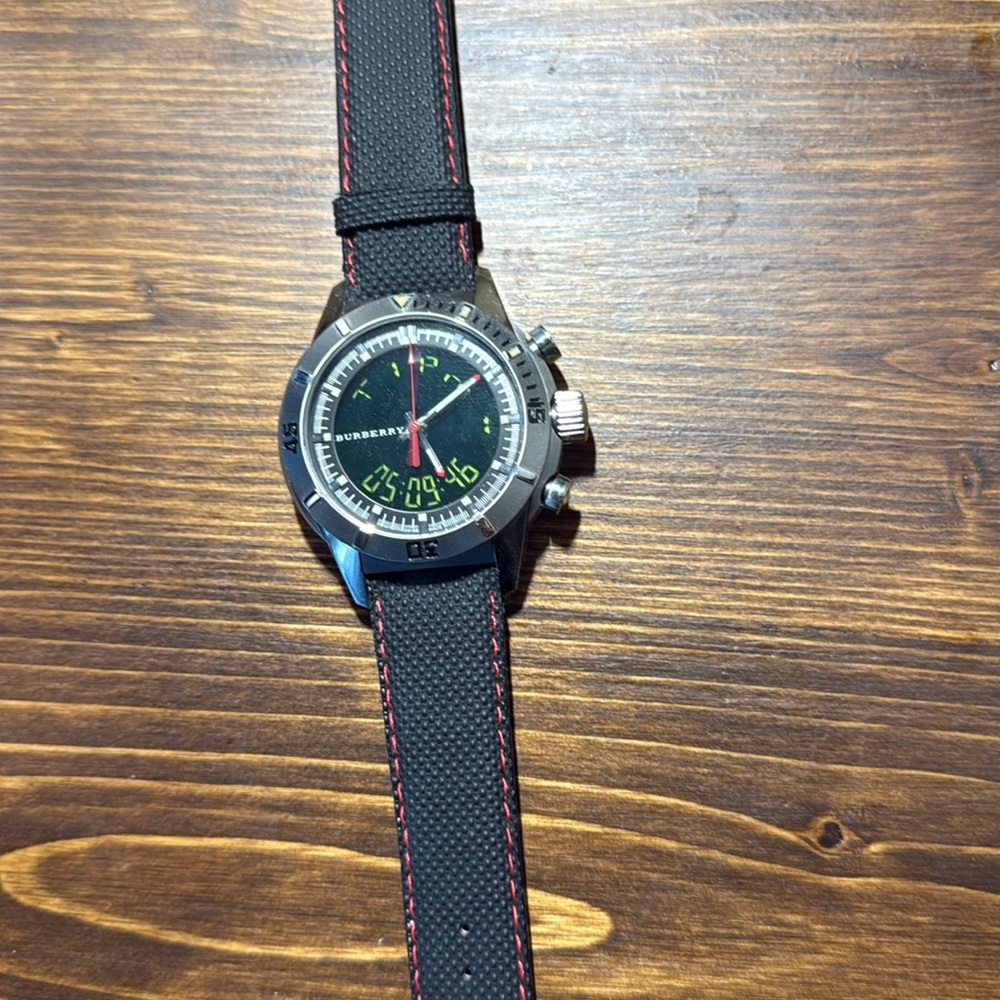 New never used 50m Burberry men’s watch.